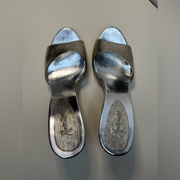 Marciano Silver Stiletto Heel with Wood Platform Textured Metallic Leather Mule - Picture 5 of 11